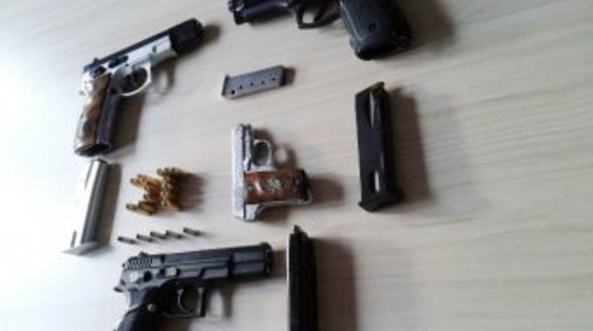 Sakarya&rsquo;da Kesinleşmiş Hapis Cezası Bulunan 30 Kişi Yakalandı