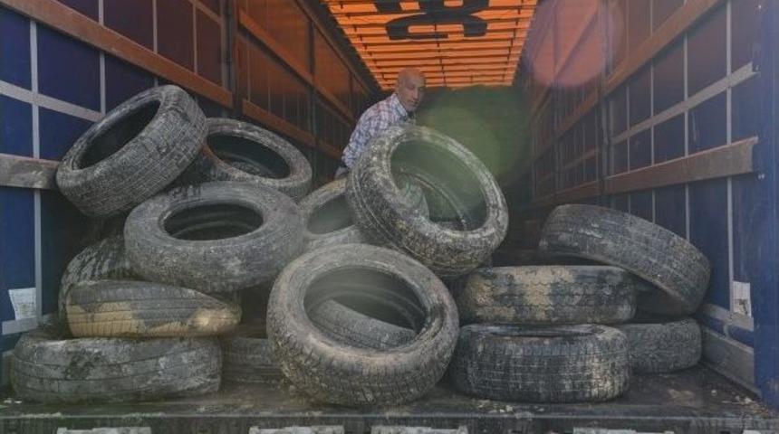 İneg&ouml;l&rsquo;de Lastik Temizliği Operasyonu