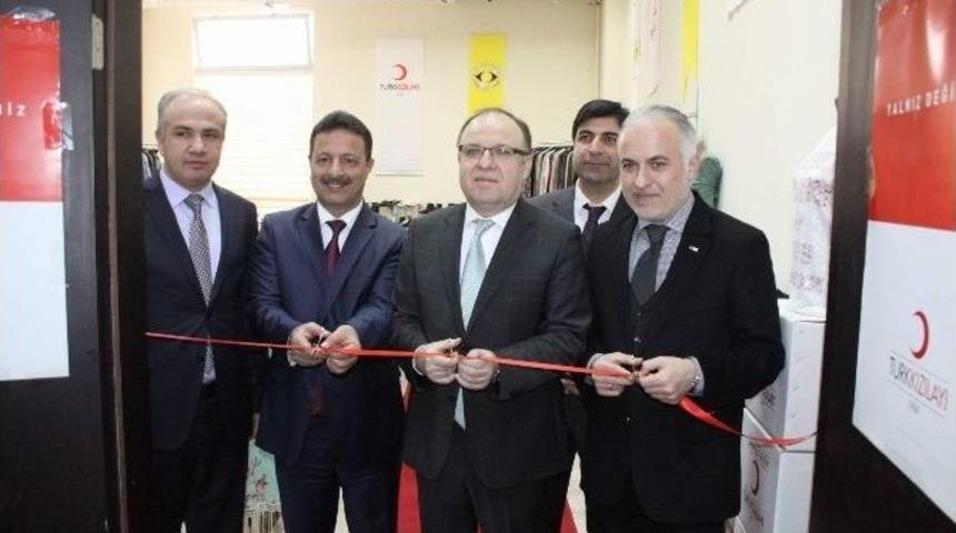 Siirt &Uuml;niversitesi&rsquo;nde &lsquo;sevgi Mağazası&rsquo;nın A&ccedil;ılışı Yapıldı