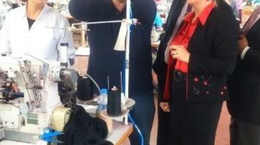 Acar, Tekstil &Ccedil;alışanları İle Bir Araya Geldi