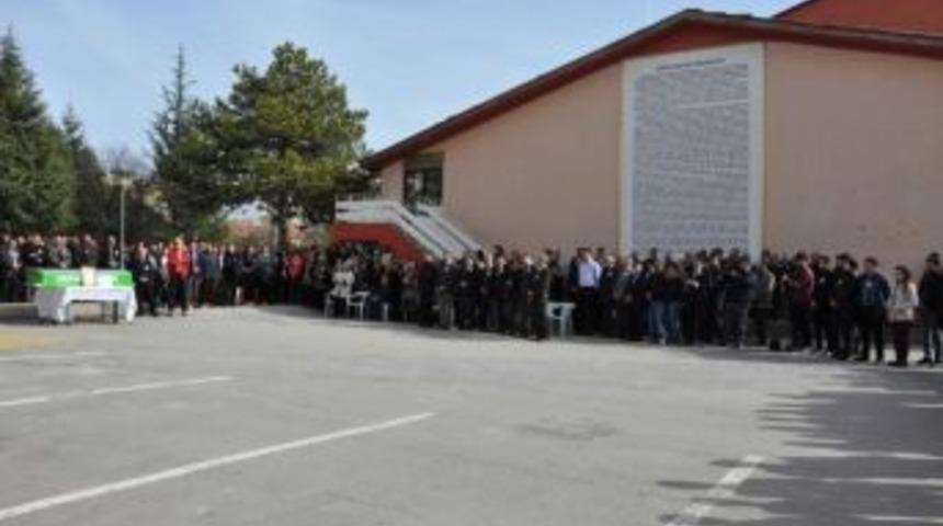 &Ouml;ğretim &Uuml;yesi Zafer Bah&ccedil;eci Hayatını Kaybetti