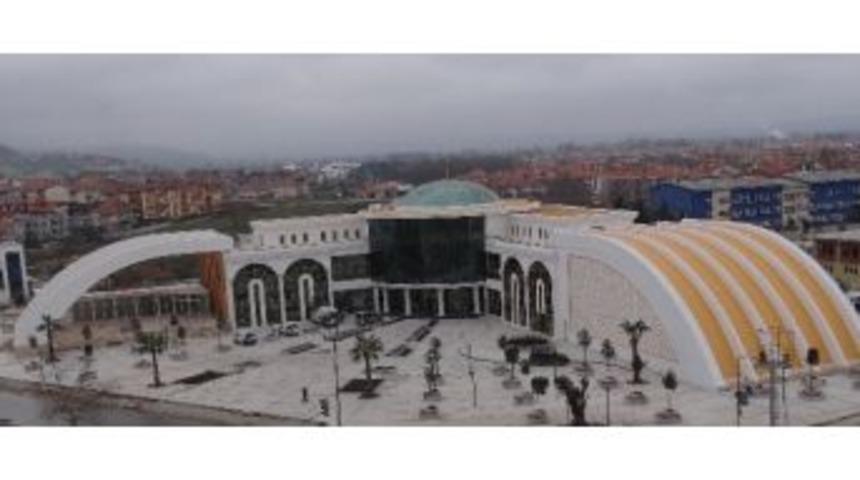 Serdivan Belediyesi&rsquo;ne T&uuml;ik&rsquo;ten Başarı Belgesi