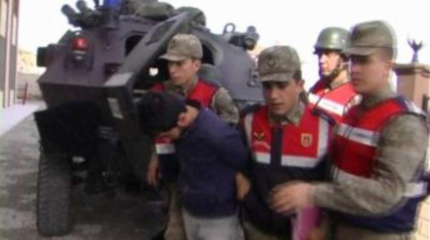 Fıstık Bah&ccedil;esinde &Ouml;ld&uuml;r&uuml;len Şahsın Katil Zanlısı Yakalandı