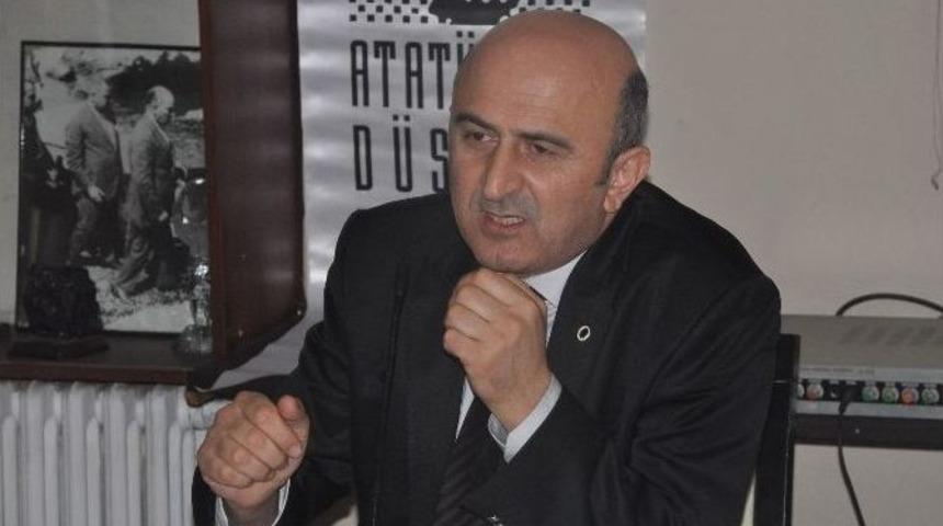 Eski Yarsav Başkanı Eminağaoğlu &ldquo;t&uuml;rk Medeni Kanunu&rdquo;nu Anlattı