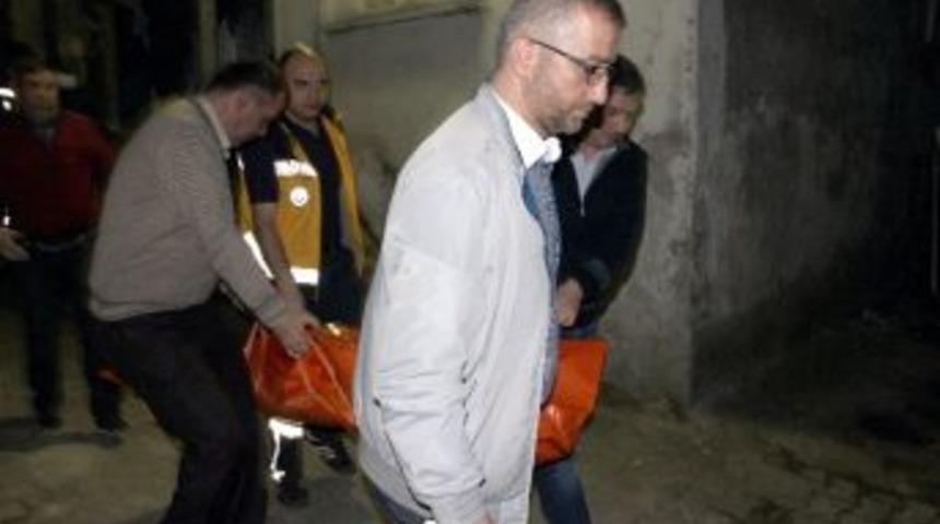 Yalnız Yaşayan Şahıs Evinde &Ouml;l&uuml; Bulundu