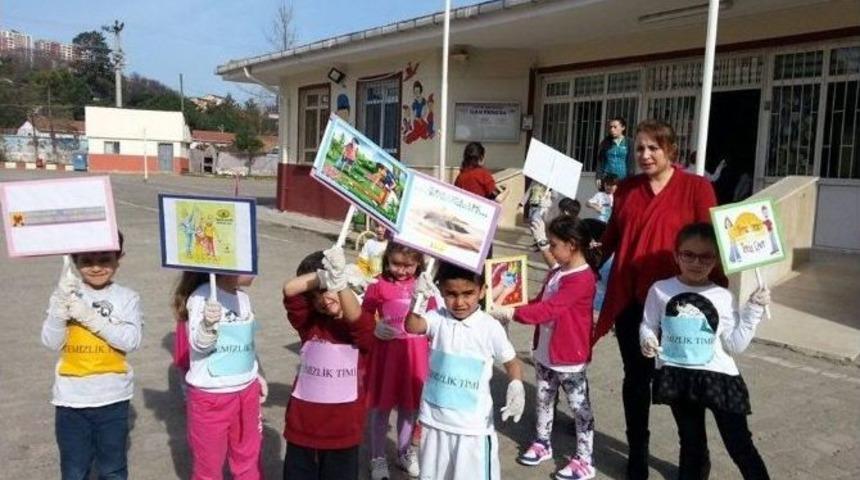 Miniklerden &Ccedil;evre Temizliği