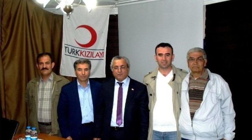 Kızılay Sarıg&ouml;l Şubesinde Başkan T&uuml;fek&ccedil;i G&uuml;ven Tazeledi