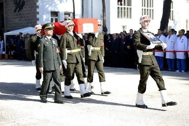 Şehit Jandarma Astsubay Çil Memleketine Uğurlandı