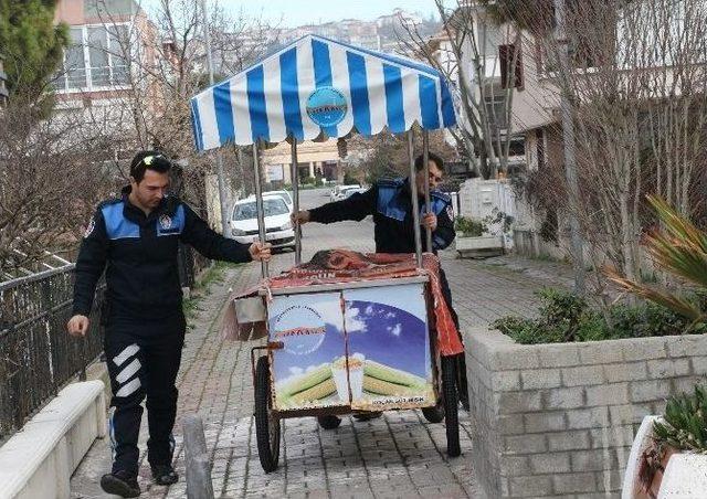 Büyükçekmece’de Zabıta, Seyyar Satıcılara Göz Açtırmıyor