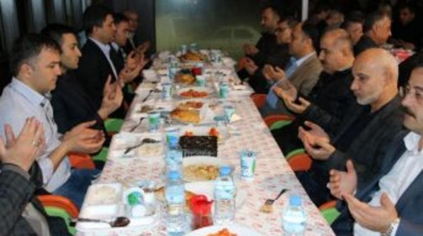 Beyşehir&rsquo;de Birlik Ve Beraberlik Yemeği