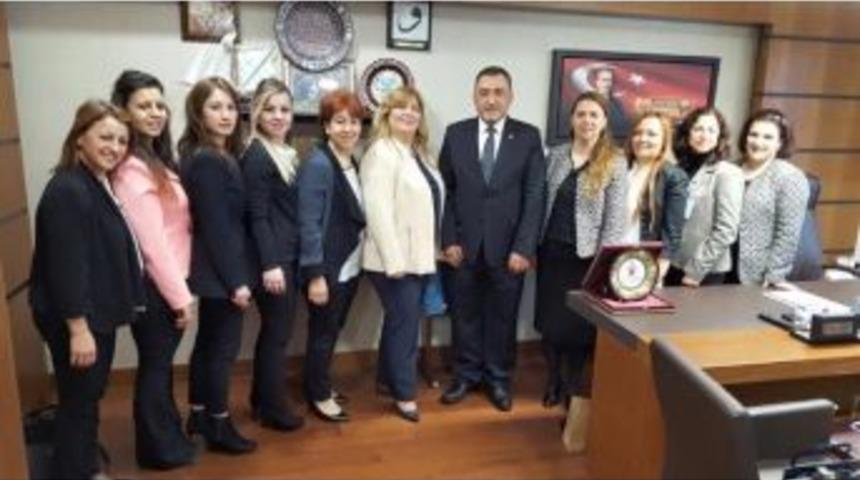 K&uuml;tahyalı Kadın Girişimcilerden Ş&uuml;kr&uuml; Nazlı&rsquo;ya Ziyaret