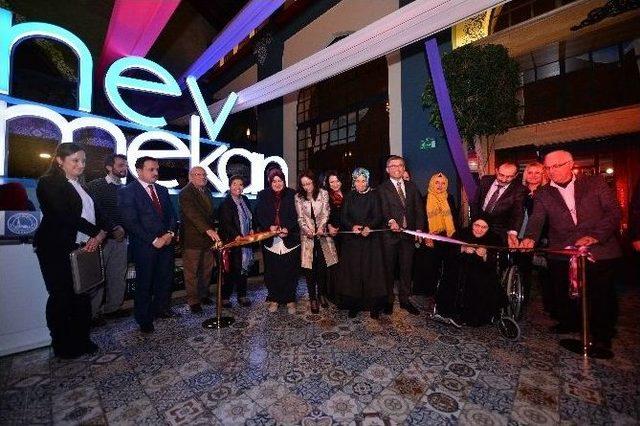 &Uuml;sk&uuml;dar&rsquo;da &rsquo;mendilname&rsquo; Sergisi A&ccedil;ıldı 1