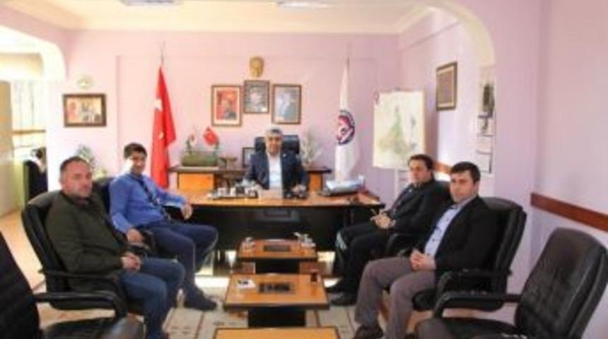 Emet Bor İşletme M&uuml;d&uuml;r&uuml; Arslan, Başkan &Ccedil;alışkan&rsquo;ı Ziyaret Etti