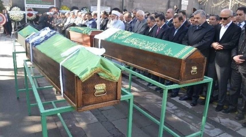 Antalya Valisi T&uuml;rker&rsquo;in Acı G&uuml;n&uuml;