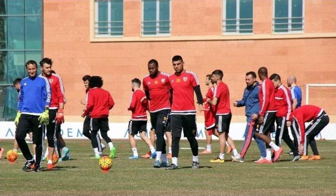 Kayserispor, Gaziantepspor Ma&ccedil;ının Hazırlıklarını S&uuml;rd&uuml;rd&uuml;