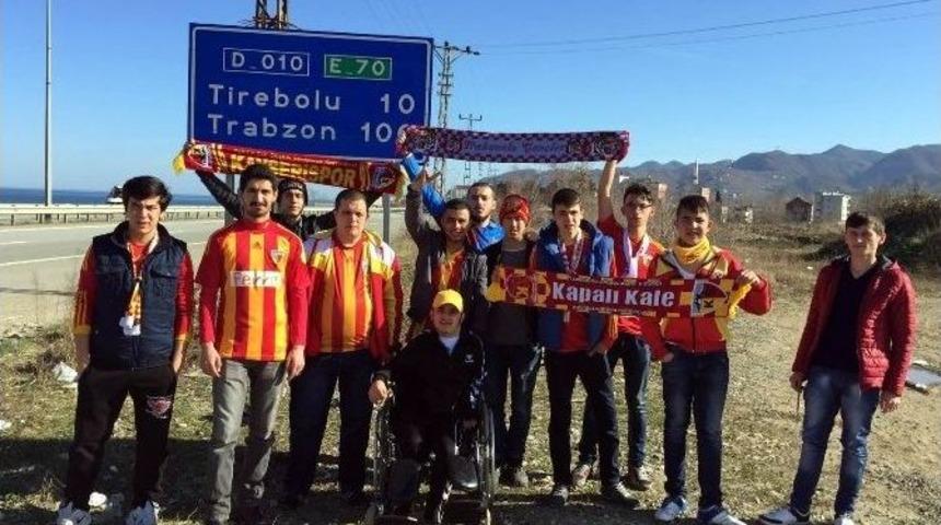Kayserispor&rsquo;un &lsquo;engelsiz Taraftarı H&uuml;so&rsquo; Başkan Mustafa &Ccedil;elik&rsquo;in Desteğiyle Yeniden Tedaviye Alındı