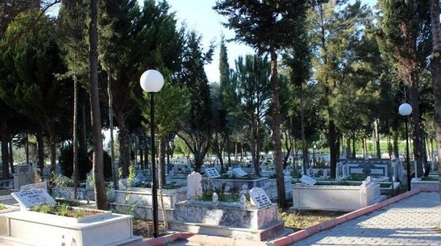 Didim Asi Mezarlığın &Ccedil;ehresi Değişti