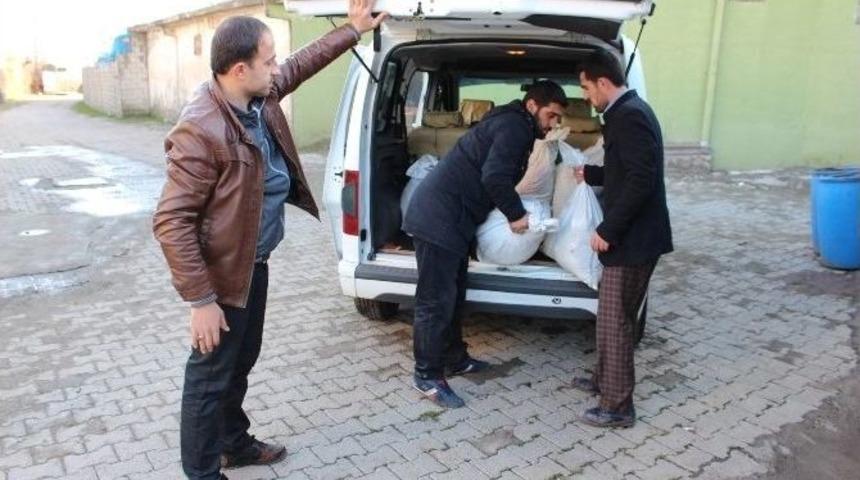 Batman Umut-der&rsquo;den Silopi&rsquo;deki Muhta&ccedil;lara Gıda Yardımı