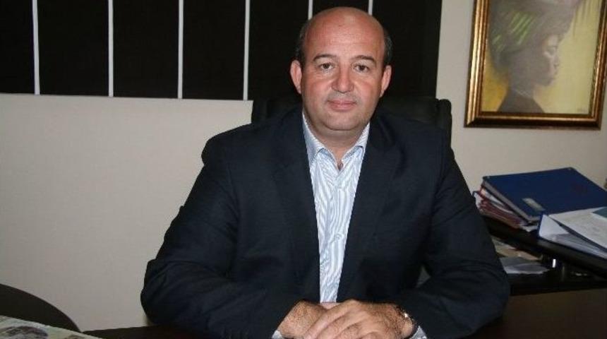 Hayvan Barınağı Her Hafta Tazyikli Suyla Yıkanarak Temizleniyor