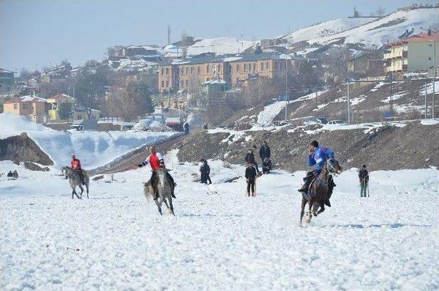 Tercan’da Kurtuluş Coşkusu