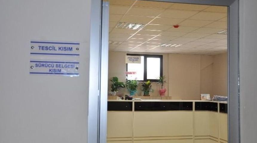 Boz&uuml;y&uuml;k Trafik Tescil B&uuml;ro Amirliği Randevulu Sisteme Ge&ccedil;ti