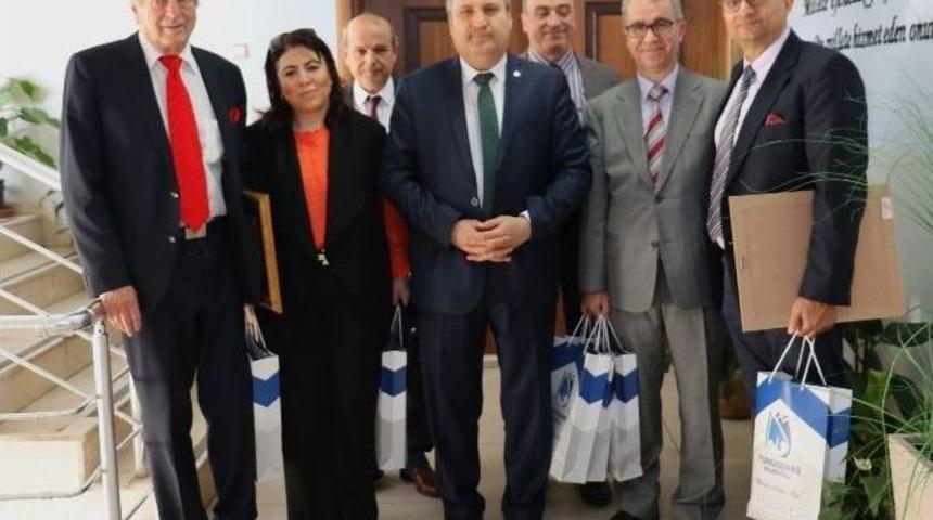 Yunusemre Belediyesi&rsquo;nde Evde Bakım Hizmeti