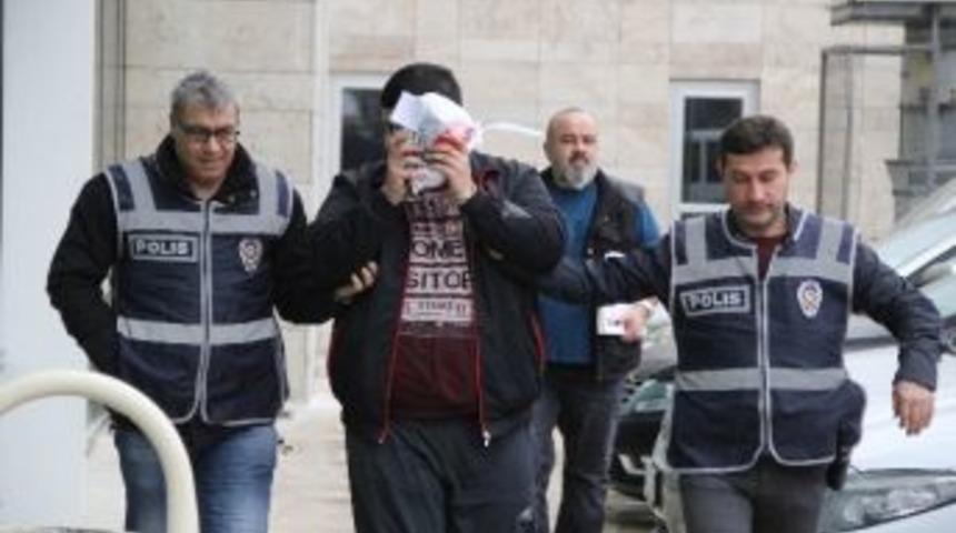 Dolandırıcılıktan Yine G&ouml;zaltına Alındı