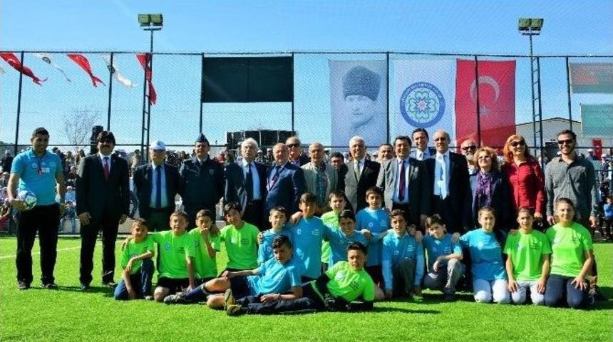 Dat&ccedil;a Cumalı Halı Saha A&ccedil;ıldı