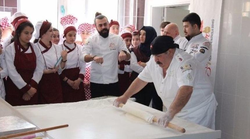 Yozgat Z&uuml;beyde Hanım Kız Meslek Lisesi &Uuml;nl&uuml; Aş&ccedil;ıları Ağırladı