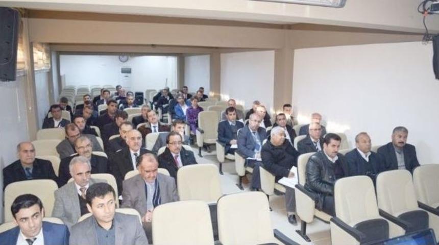 Besni&rsquo;de D&ouml;nem Başı Okul M&uuml;d&uuml;rleri Toplantısı Yapıldı