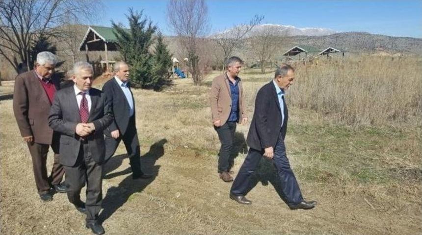 Başkan &Ouml;zdemir Kır Lokantasını İnceledi