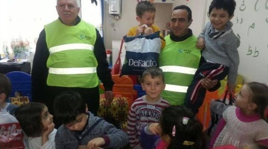 Minik &Ouml;ğrencilerden Yardım Kampanyası
