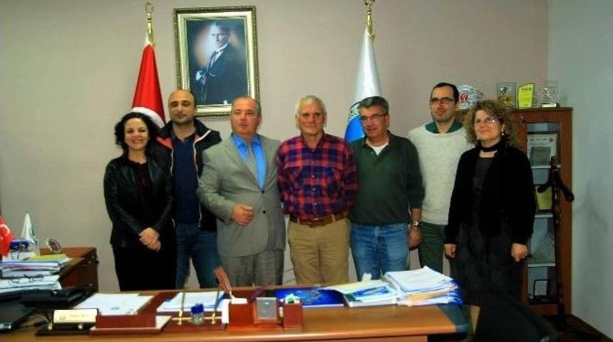 10. Kış Y&uuml;zme Maratonu Bu Yıl M&uuml;lteciler İ&ccedil;in Yapılacak