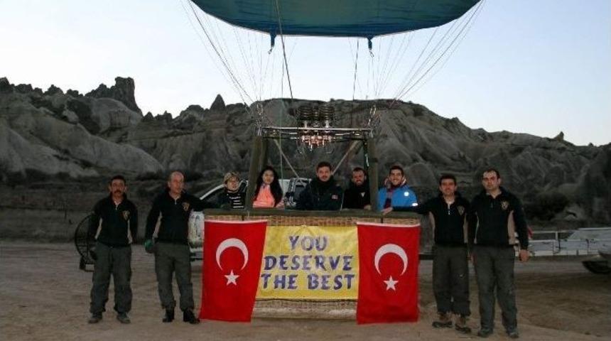 Kapadokya&rsquo;da Balonlar Şehitler İ&ccedil;in Havalandı