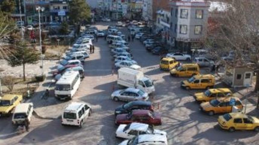 Beyşehir&rsquo;de Otopark Sorunu Masaya Yatırıldı