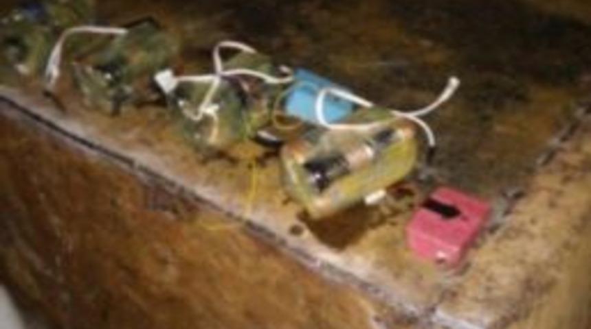 Diyarbakır&rsquo;da Bomba Y&uuml;kl&uuml; Ara&ccedil; Yakalandı