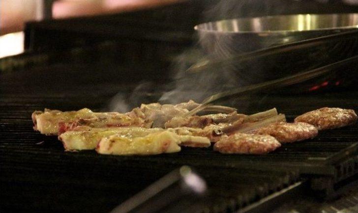 Dünyanın En Büyük Et Restoranı Açıldı G2