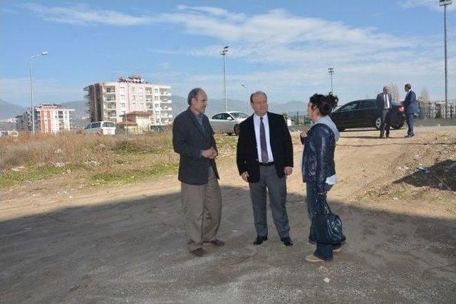 Başkan Özakcan, Yeni Yapılcak Park Alanlarını İnceledi