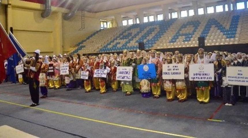 Okullararası Halkoyunları Yarışmasına 36 Ekip Katıldı