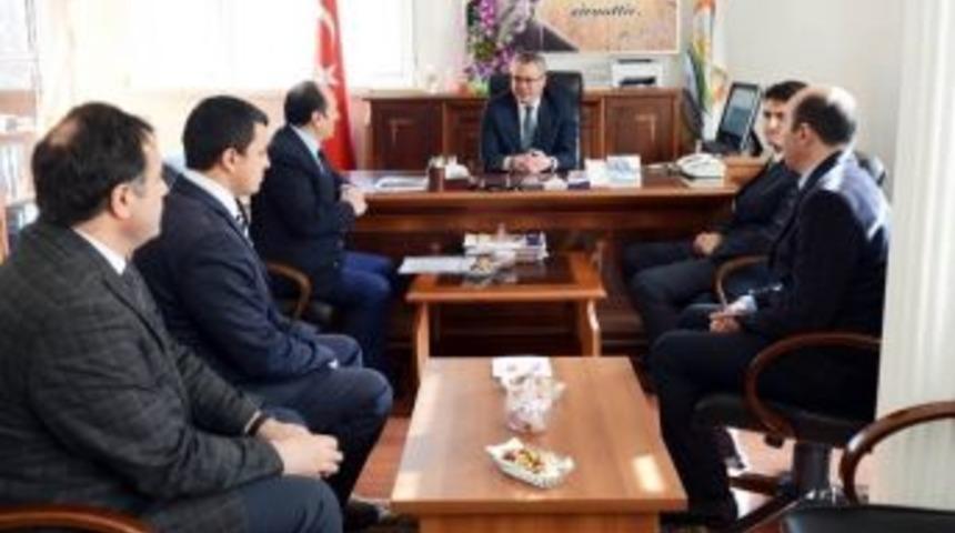 Vali Deniz, Gıda, Tarım Ve Hayvancılık M&uuml;d&uuml;rl&uuml;ğ&uuml;n&uuml; Ziyaret Etti