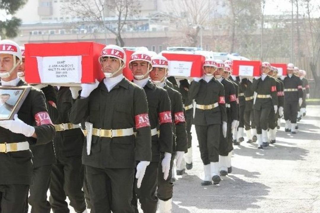 Şehit Askerler Memleketlerine Uğurlandı