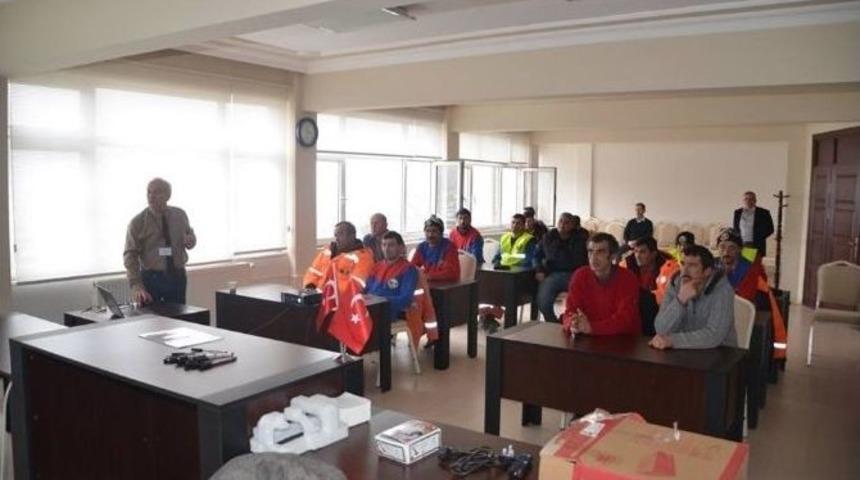 Temizlik Personeline İş Sağlığı G&uuml;venliği Semineri