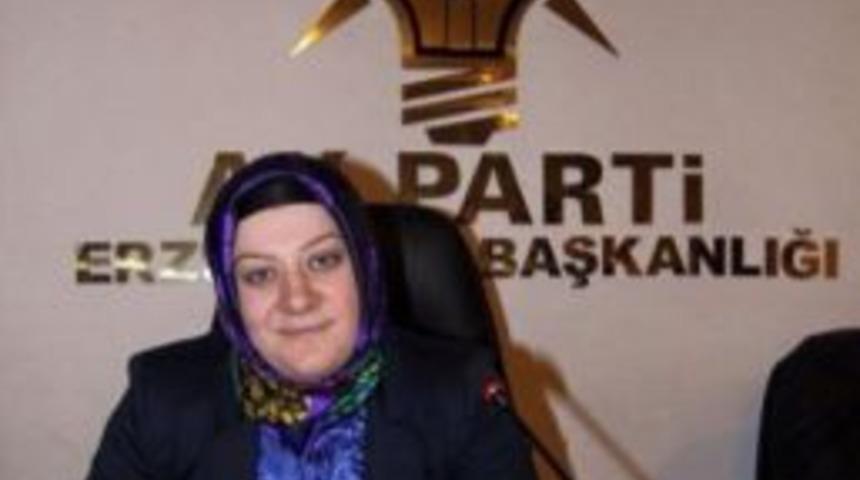 Ak Parti Erzurum İl Kadın Kolları Başkanı Hilal Demir: