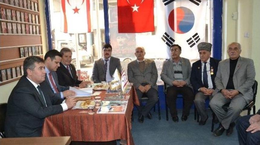 Buharkent Kaymakamı Ve Belediye Başkanından Gazilere Ziyaret