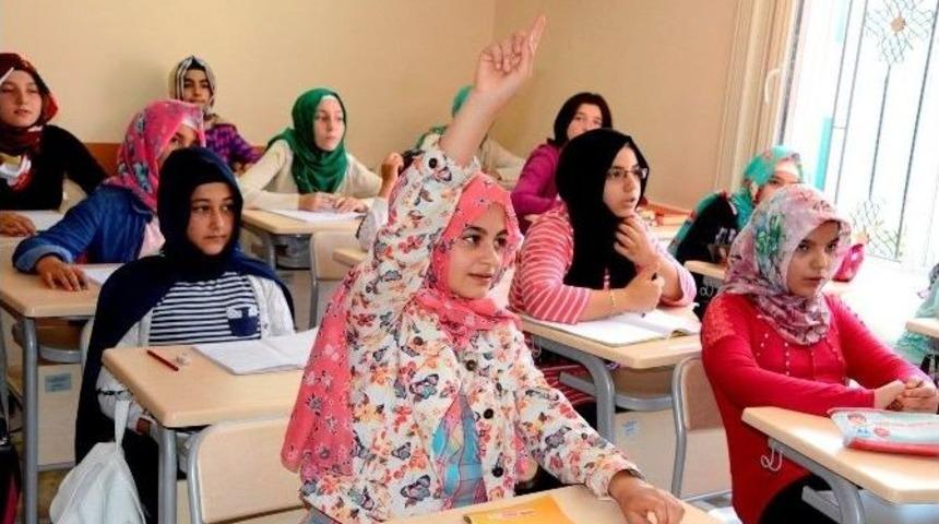 &ldquo;bilgi Merkezi&rdquo; &Ouml;ğrencilerinin B&uuml;y&uuml;k Başarısı