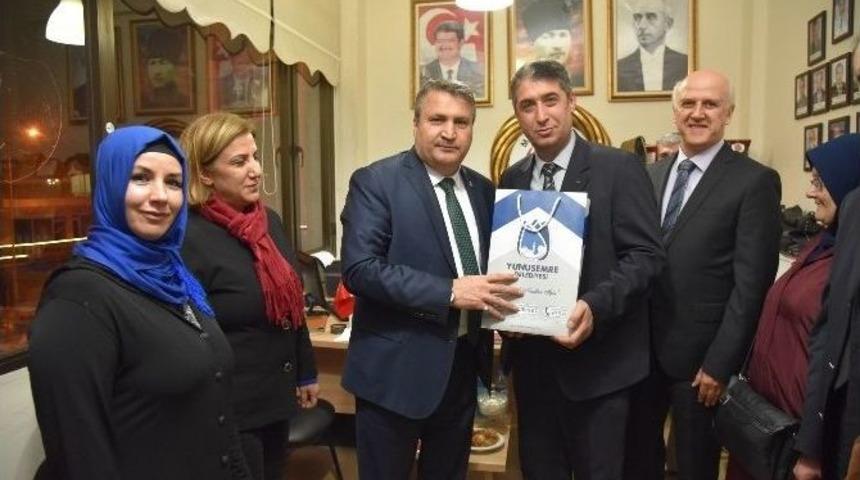 Malatyalılar Başkan &Ccedil;er&ccedil;i&rsquo;yi Ağırladı