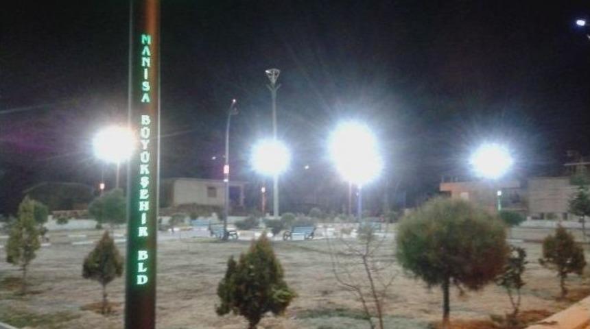 Manisa B&uuml;y&uuml;kşehir&rsquo;den Kula&rsquo;da Aydınlatma &Ccedil;alışmaları
