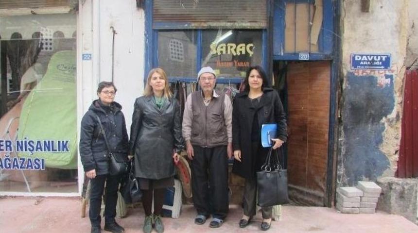 Sandıklı&rsquo;nın 70 Yaşındaki Tek Sara&ccedil; Ustası