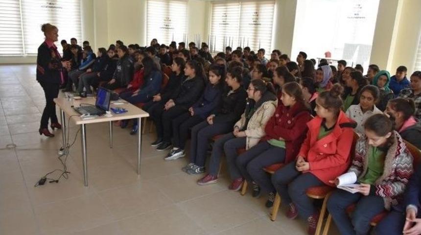 &Ccedil;olakbayrakdar; &ldquo;semt Konaklarımız Aynı Zamanda Eğitim Yuvasıdır&rdquo;