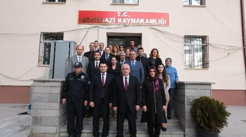 Vali Tuna&rsquo;dan Seyitgazi&rsquo;ye Ziyaret